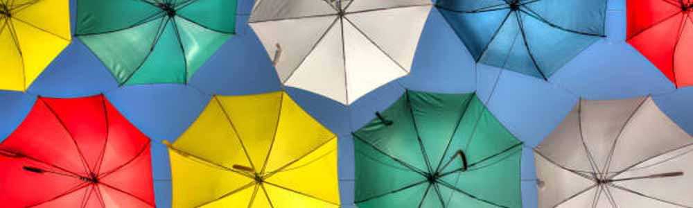 سایبان چتری حیاط