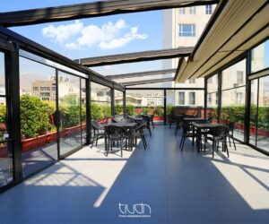 movable roof for roof garden