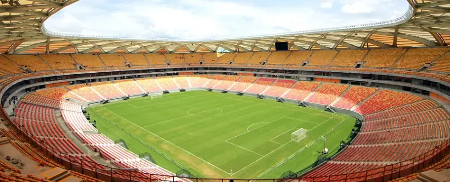 ورزشگاه با سازه کششی